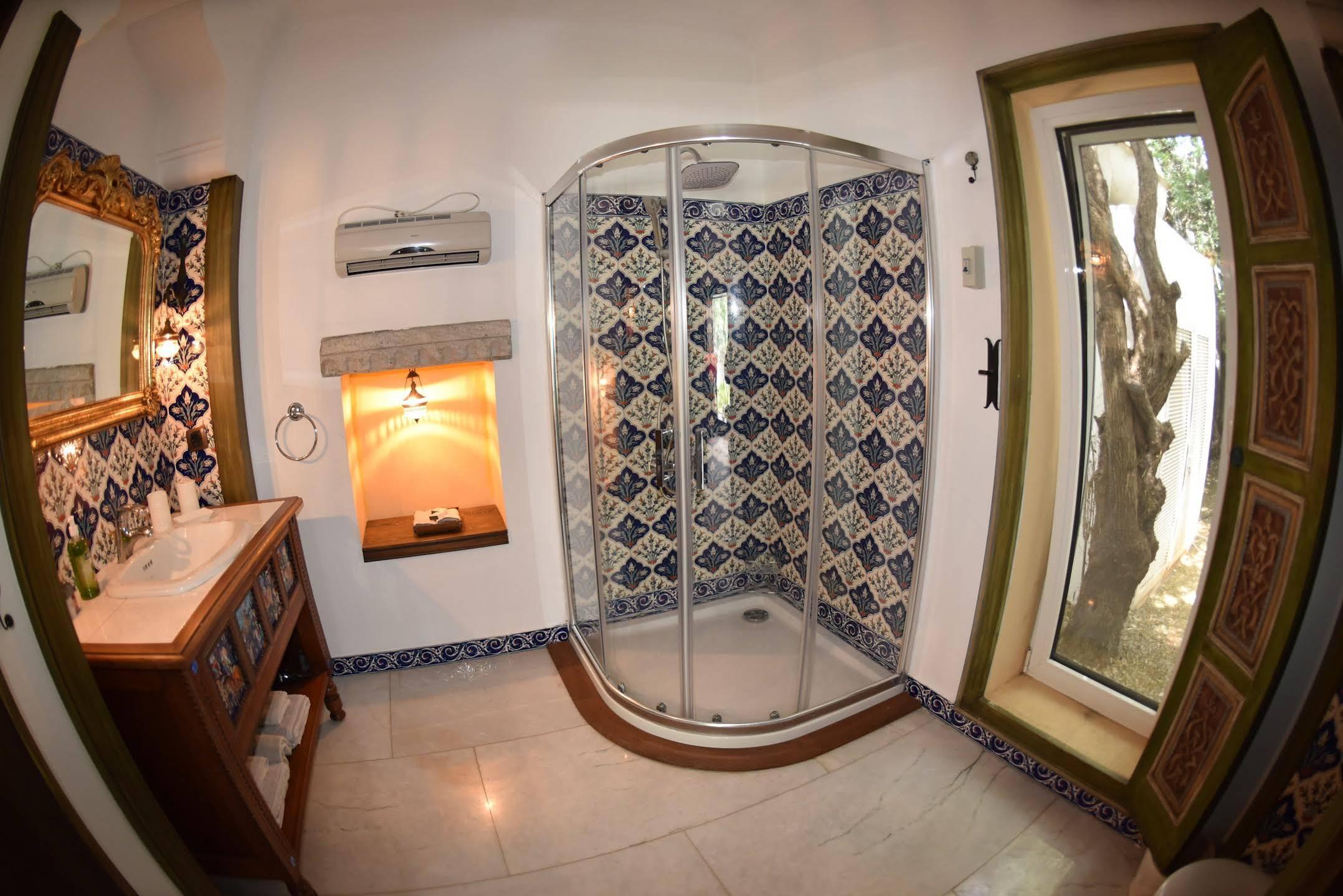 Villa Oliva Butik Hotel Konacik Kültér fotó